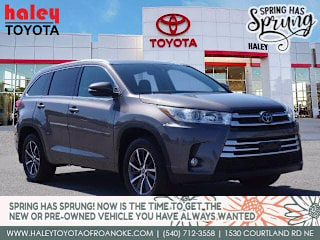 2017 Toyota Highlander XLE 5TDJZRFH2HS458837 2017 Toyota Highlander XLE