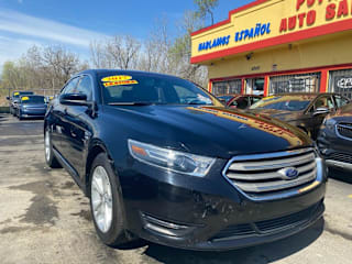 2017 Ford Taurus 1FAHP2E88HG125605 2017 Ford Taurus