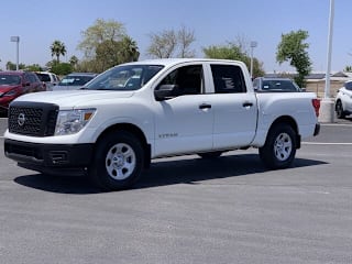 2017 Nissan Titan S 1N6AA1EK4HN537581 2017 Nissan Titan S