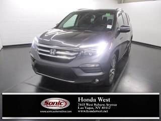 2017 Honda Pilot Touring 5FNYF5H95HB015804 2017 Honda Pilot Touring