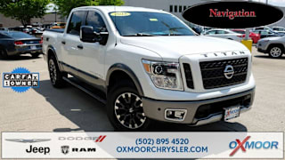 2018 Nissan Titan PRO-4X 1N6AA1E57JN525750 2018 Nissan Titan PRO-4X