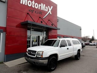 2005 Chevrolet Silverado 1500 Z71 1GCEK19BX5E137323 2005 Chevrolet Silverado 1500 Z71