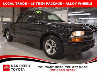 2001 Chevrolet S-10 LS 1GCCS19W118174196 2001 Chevrolet S-10 LS
