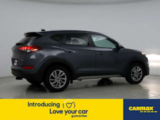 2018 Hyundai Tucson SEL KM8J3CA43JU766633 2018 Hyundai Tucson SEL