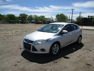2014 Ford Focus SE 1FADP3K28EL390855 2014 Ford Focus SE