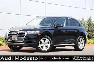 2018 Audi Q5 2.0T quattro Premium WA1ANAFY6J2031164 2018 Audi Q5 2.0T quattro Premium