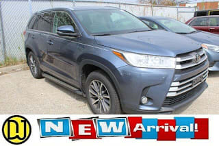 2018 Toyota Highlander XLE 5TDJZRFH2JS830313 2018 Toyota Highlander XLE
