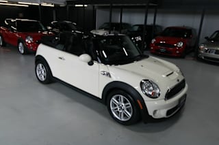 2012 MINI Cooper Convertible S WMWZP3C5XCT249692 2012 MINI Cooper Convertible S