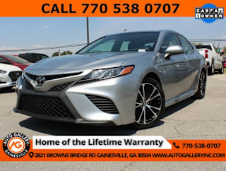 2018 Toyota Camry SE 4T1B11HK1JU049280 2018 Toyota Camry SE