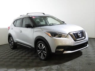 2019 Nissan Kicks SR 3N1CP5CU3KL500084 2019 Nissan Kicks SR