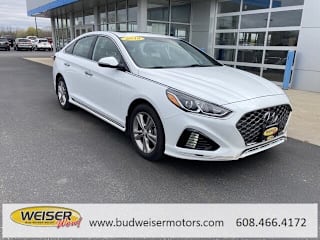 2019 Hyundai Sonata Sport 5NPE34AF8KH751649 2019 Hyundai Sonata Sport