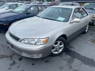 1998 Lexus ES 300 Base JT8BF28G7W5040008 1998 Lexus ES 300 Base