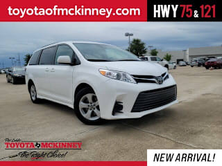 2019 Toyota Sienna LE 8-Passenger 5TDKZ3DC5KS010544 2019 Toyota Sienna LE 8-Passenger