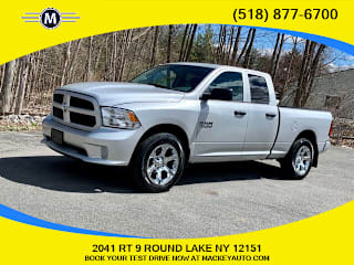 2018 Ram Pickup 1500 1C6RR7FG0JS185996 2018 Ram Pickup 1500