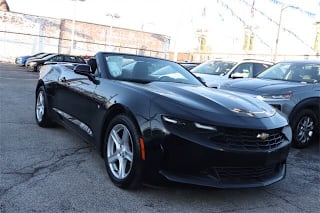 2019 Chevrolet Camaro 1G1FB3DS0K0151191 2019 Chevrolet Camaro