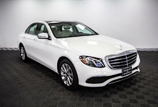 2018 Mercedes-Benz E-Class E 300 4MATIC WDDZF4KB2JA374283 2018 Mercedes-Benz E-Class E 300 4MATIC