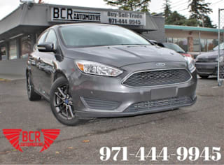 2016 Ford Focus SE 1FADP3K21GL204706 2016 Ford Focus SE