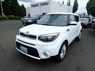 2018 Kia Soul + KNDJP3A58J7894933 2018 Kia Soul +
