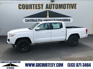 2017 Toyota Tacoma SR V6 5TFCZ5AN8HX084145 2017 Toyota Tacoma SR V6