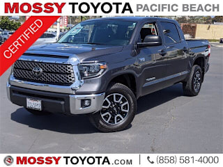 2020 Toyota Tundra SR5 5TFDY5F10LX887666 2020 Toyota Tundra SR5