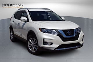 2018 Nissan Rogue SV 5N1AT2MV3JC793125 2018 Nissan Rogue SV