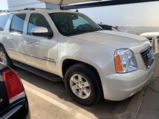 2013 GMC Yukon XL SLT 1500 1GKS1KE04DR296253 2013 GMC Yukon XL SLT 1500