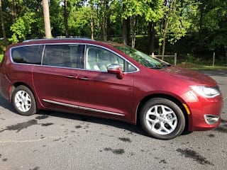 2020 Chrysler Pacifica Limited 2C4RC1GG8LR215689 2020 Chrysler Pacifica Limited