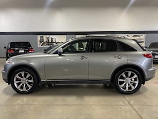 2004 Infiniti FX35 Base JNRAS08W14X222390 2004 Infiniti FX35 Base
