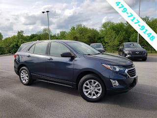 2018 Chevrolet Equinox LS 3GNAXREV5JL116556 2018 Chevrolet Equinox LS