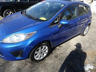 2011 Ford Fiesta 3FADP4EJ7BM146844 2011 Ford Fiesta