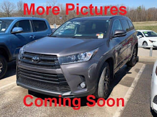 2018 Toyota Highlander 5TDJZRFH1JS816063 2018 Toyota Highlander