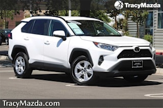 2021 Toyota RAV4 XLE 2T3W1RFV1MW123516 2021 Toyota RAV4 XLE