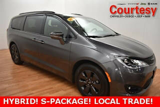 2020 Chrysler Pacifica Hybrid Limited 2C4RC1N7XLR263469 2020 Chrysler Pacifica Hybrid Limited