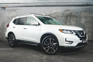 2019 Nissan Rogue SL 5N1AT2MV9KC763080 2019 Nissan Rogue SL