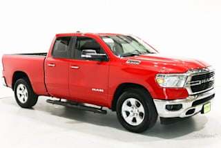 2019 Ram Pickup 1500 1C6RREBT5KN576522 2019 Ram Pickup 1500