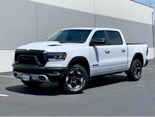 2020 Ram Pickup 1500 1C6SRFLT4LN163899 2020 Ram Pickup 1500