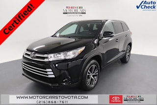 2018 Toyota Highlander LE 5TDZARFH9JS038332 2018 Toyota Highlander LE