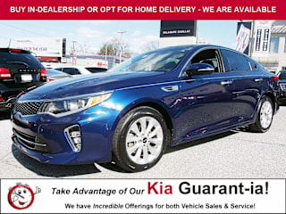 2018 Kia Optima 5XXGT4L32JG247281 2018 Kia Optima
