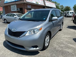 2013 Toyota Sienna LE 8-Passenger 5TDKK3DC5DS391495 2013 Toyota Sienna LE 8-Passenger