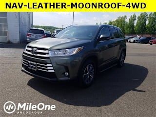 2019 Toyota Highlander XLE 5TDJZRFH5KS715609 2019 Toyota Highlander XLE