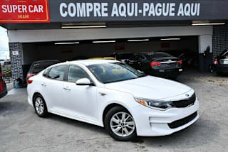 2018 Kia Optima LX 5XXGT4L34JG216579 2018 Kia Optima LX