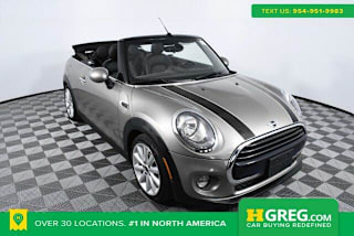 2018 MINI Convertible WMWWG5C56J3D00426 2018 MINI Convertible