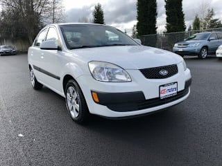 2006 Kia Rio KNADE123566086733 2006 Kia Rio
