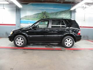 2001 Mercedes-Benz M-Class ML 430 4JGAB72E21A249357 2001 Mercedes-Benz M-Class ML 430