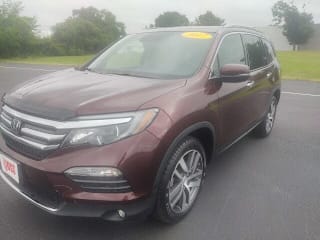 2017 Honda Pilot Touring 5FNYF6H94HB042062 2017 Honda Pilot Touring