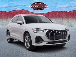 2019 Audi Q3 2.0T quattro Premium Plus S line WA1EECF36K1071379 2019 Audi Q3 2.0T quattro Premium Plus S line