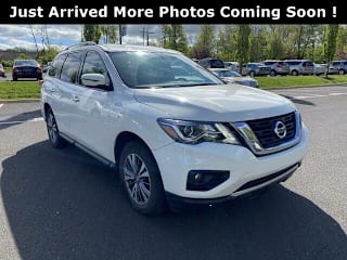 2018 Nissan Pathfinder S 5N1DR2MM3JC658018 2018 Nissan Pathfinder S