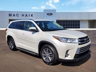 2017 Toyota Highlander XLE 5TDKZRFH0HS189578 2017 Toyota Highlander XLE