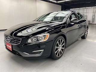2018 Volvo S60 T5 Inscription LYV402TK1JB173198 2018 Volvo S60 T5 Inscription