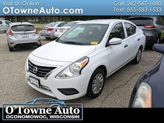 2016 Nissan Versa 1.6 S 3N1CN7AP3GL845265 2016 Nissan Versa 1.6 S